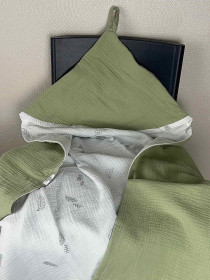 Муслиновое полотенце с капюшоном мята