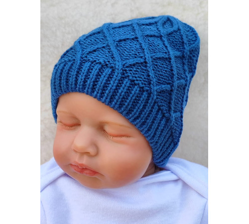 Вязаная шапочка Аран коса парламент