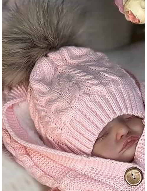 Детская вязаная шапочка Asselina Косы с натуральным помпоном, розовая