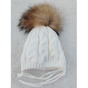 Вязаная шапочка Косички молочная