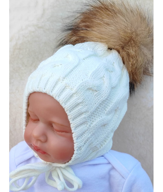 Вязаная шапочка Косички молочная