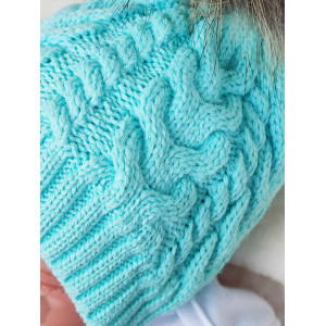 Вязаная шапочка Косички тиффани