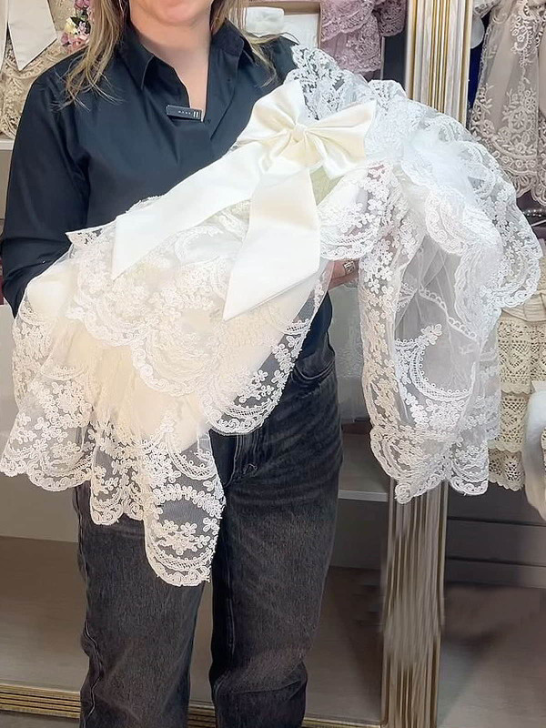 Конверт Буше молочный