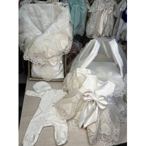 Комплект на выписку Маркиза молочный