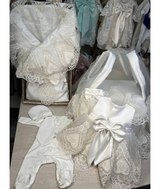 Комплект на выписку Маркиза молочный