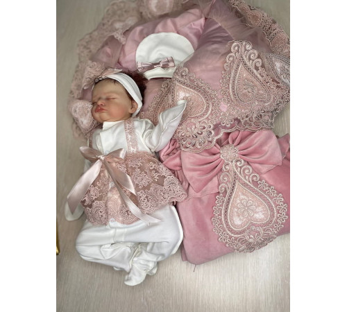 Комплект на выписку Маркиза-Кокетка бархат пудра