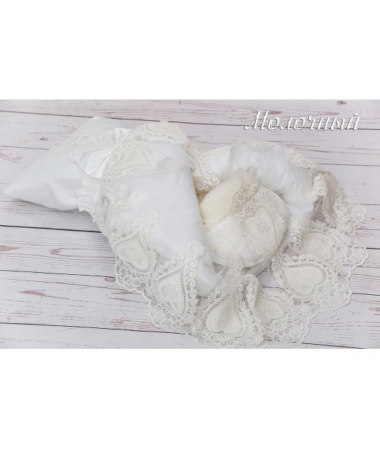 Конверт на выписку Маркиза молочный