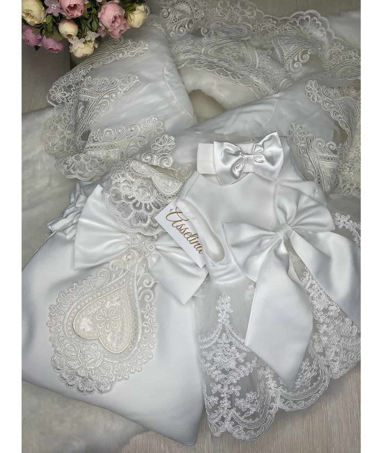 Комплект на выписку Маркиза-Буше молочный