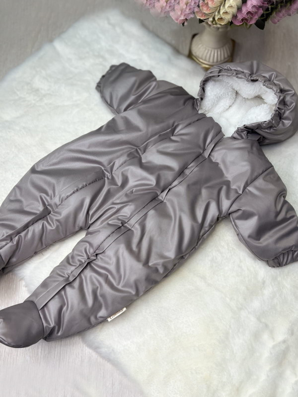 Демисезонный комбинезон Стрит серо-коричневый