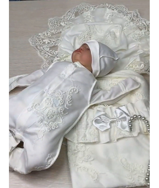 Летний комплект на выписку Цветочная фея молочный