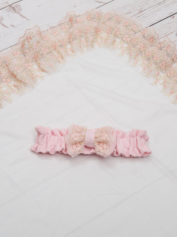 Уголок на выписку с поясом Цветочки розовый