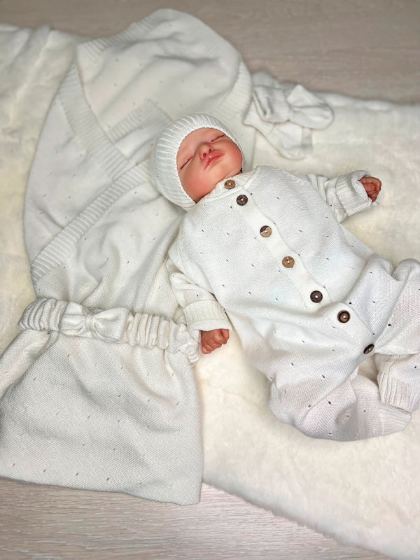 Летний вязаный комплект Капелька белый