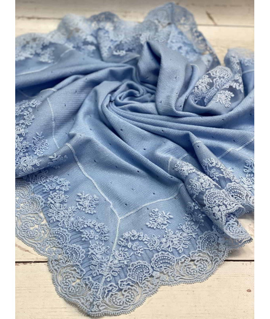 Вязаный плед для новорожденных Капелька с кружевом голубой