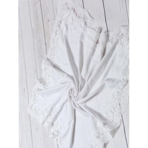 Вязаный плед для новорожденных Капелька с кружевом белый