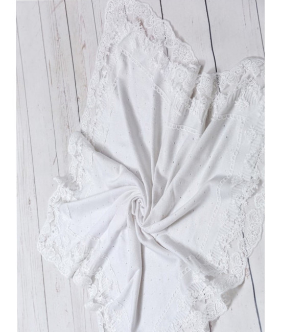 Вязаный плед для новорожденных Капелька с кружевом белый