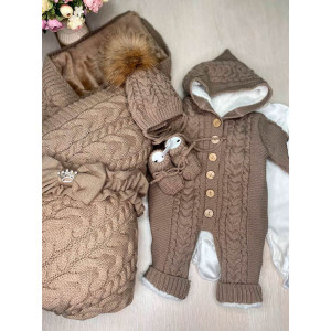 Вязаный комплект на выписку Коса Лайт-Рози какао