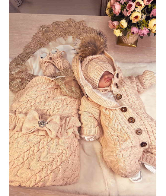 Демисезонный вязаный комплект на выписку Коса Лайт Кружево-Рози крем-брюле