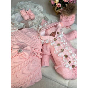 Вязаный комплект на выписку Коса-Мишка розовый