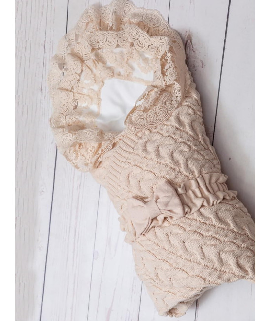 Вязаный конверт на выписку Коса Лайт крем-брюле