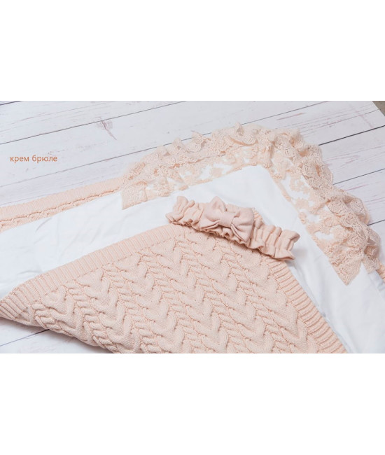 Вязаный конверт на выписку Коса Лайт крем-брюле