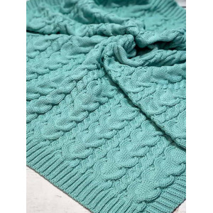 Вязаный плед для новорожденных Коса аквамарин