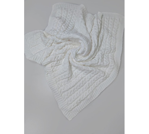 Вязаный плед для новорожденного Косички молочный