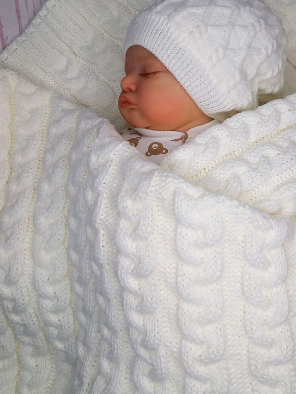 Вязаный плед Косички белый