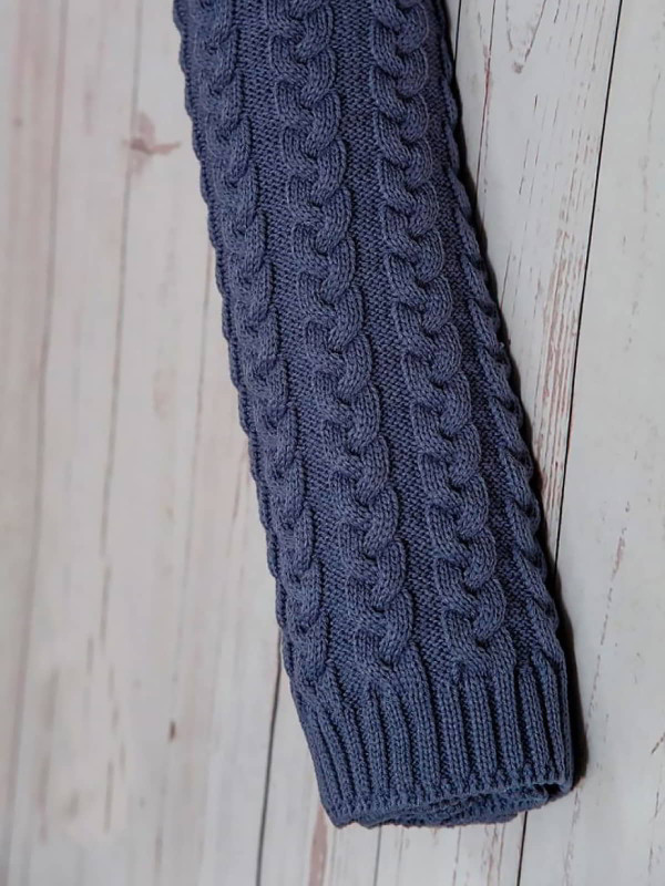 Вязаный плед Косички ежевичный