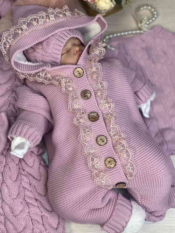 Вязаный комбинезон с кружевом Мишка пудра