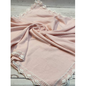 Вязаный плед для новорожденных Моана розовый