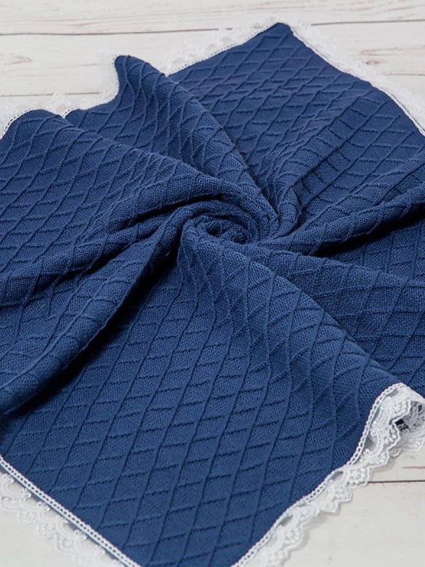 Вязаный плед Пахлава синий