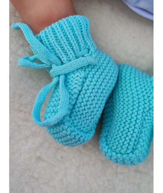 Вязаные носочки-пинетки Лапочки тиффани