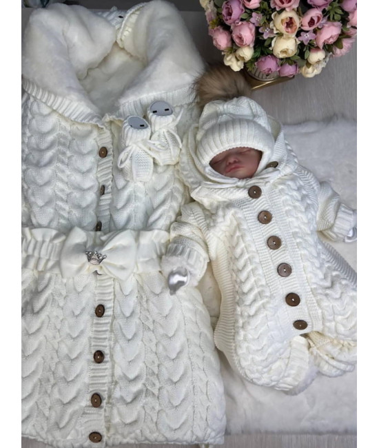 Демисезонный комплект на выписку Рози молочный