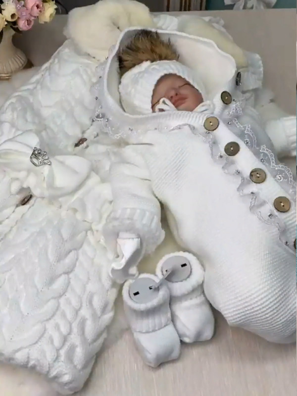 Демисезонный вязаный комплект Рози-Мишка белый