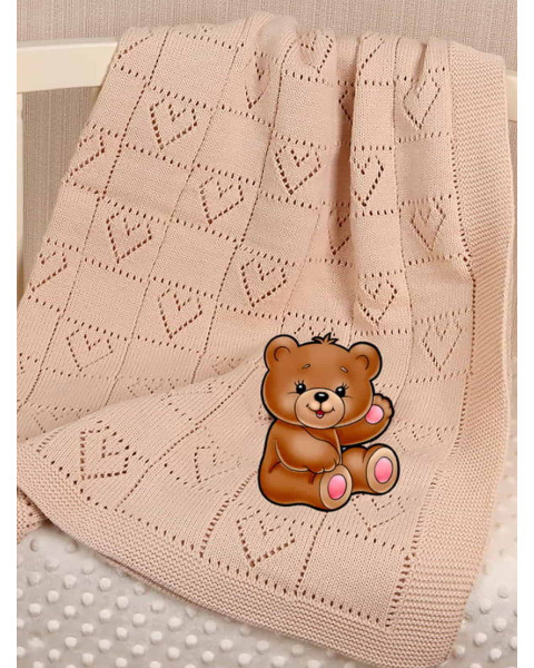 Вязаный плед для новорожденного Сердечки крем-брюле