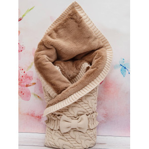 Вязаный конверт Северный мишка крем-брюле