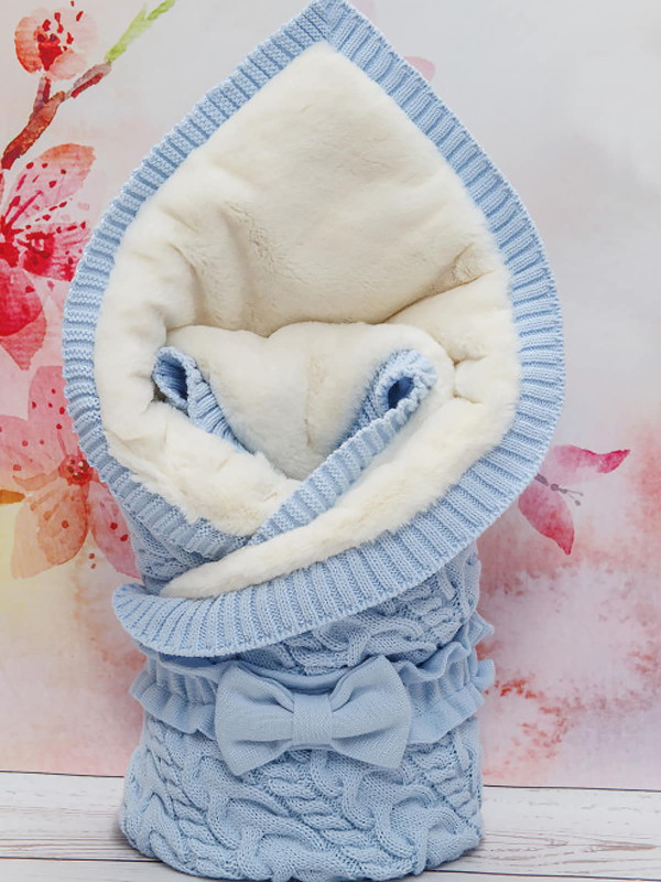 Вязаный конверт Северный мишка голубой