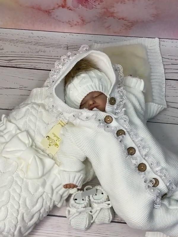 Вязаный комплект Северный мишка молочный