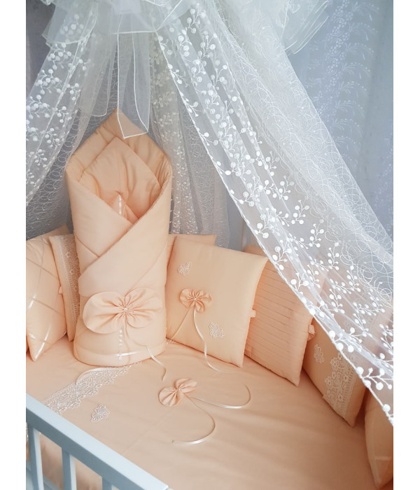 Комплект в круглую кроватку Бабочка персик