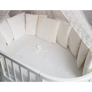 Комплект в круглую кроватку Бабочка крем