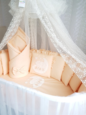 Комплект в круглую кроватку Диана-Мишки на луне персик