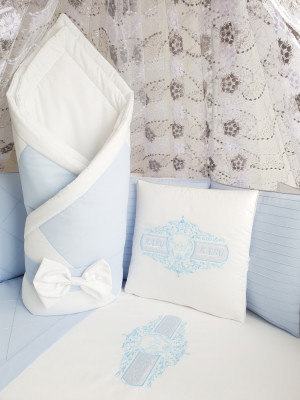 Универсальный комплект в кроватку Odelis голубой