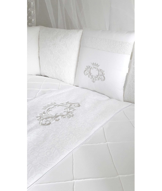 Универсальный комплект в кроватку Vinsent белый