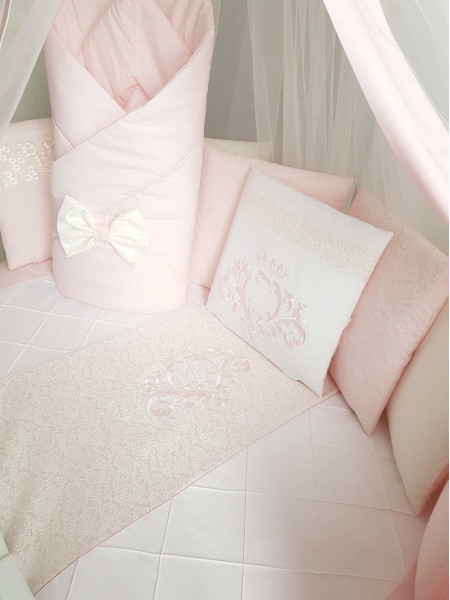 Комплект в круглую кроватку Vinsent розовый