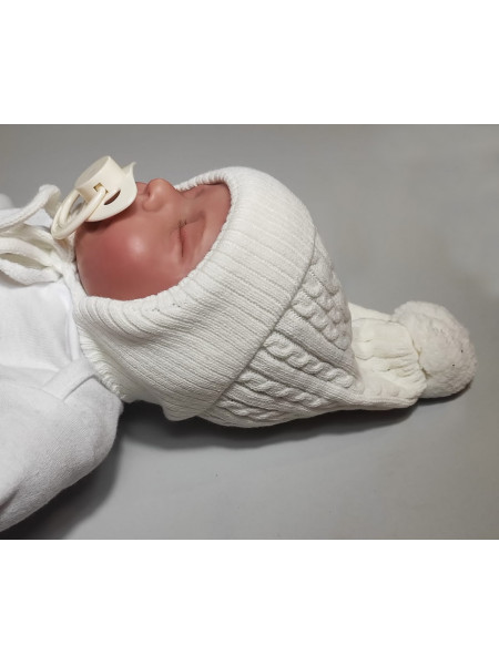 Вязаная шапочка для новорожденных Мелкие косички