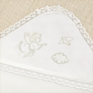 Крестильный набор Ангел с голубкой с пеленкой