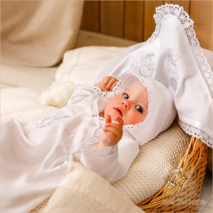 Крестильный набор Ангел с голубкой с пеленкой