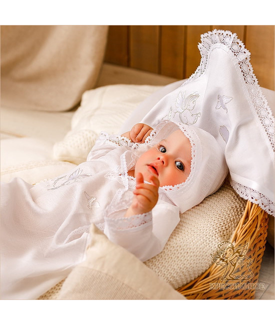 Крестильный набор Ангел с голубкой с пеленкой