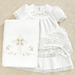 Крестильный набор Ксения с классическим полотенцем