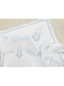 Крестильный набор Лоза голубая с кружевным полотенцем